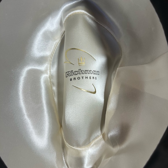 Vintage Richman Brothers Fedora Hat with Feather - Picture 5 of 5